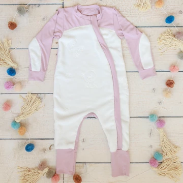 Kúszó baba rugdalózó